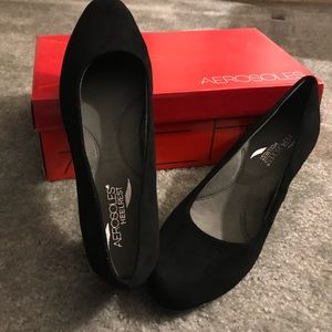 Aerosoles suede heels